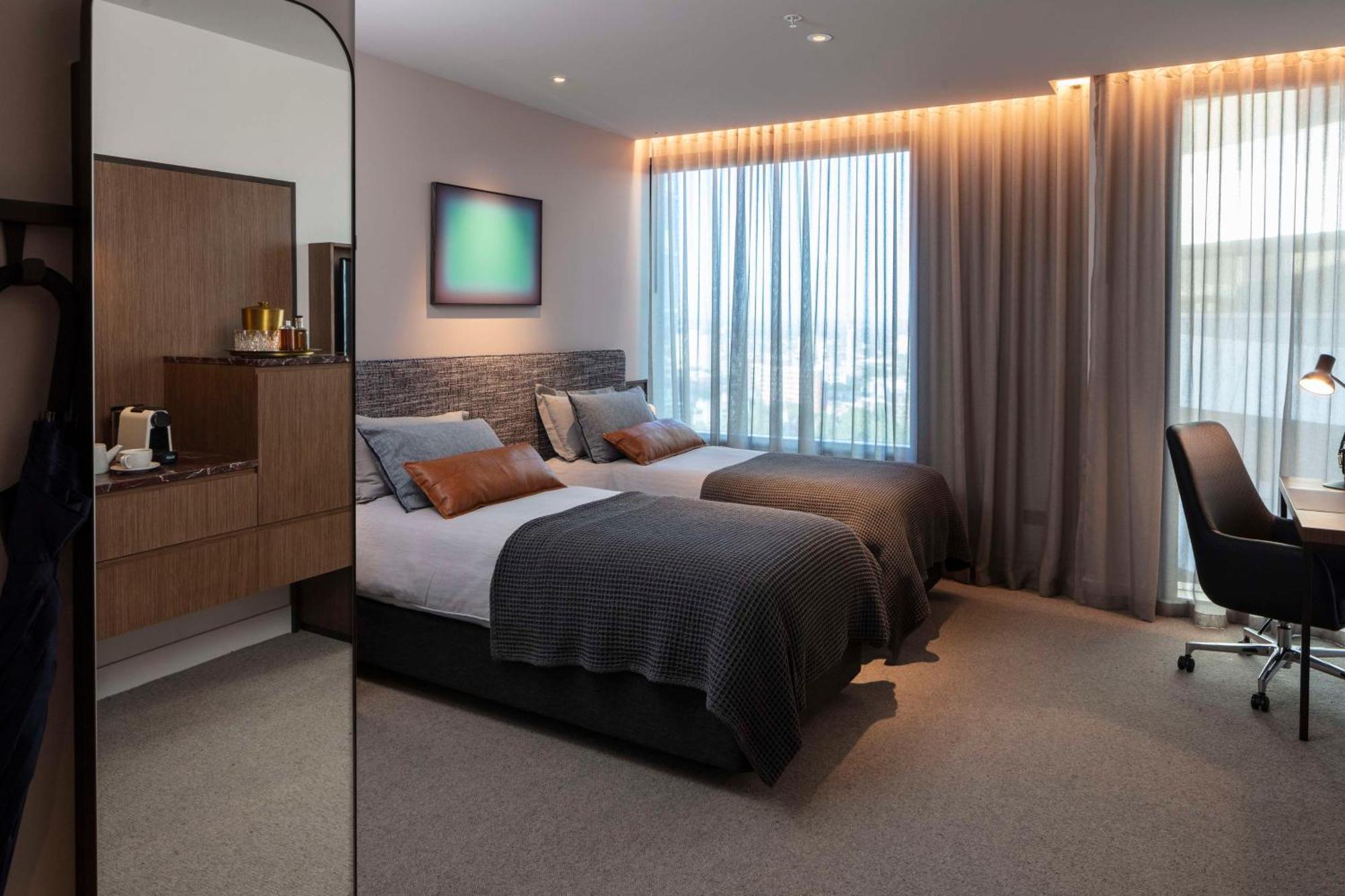 Next Hotel Melbourne, Curio Collection By Hilton المظهر الخارجي الصورة